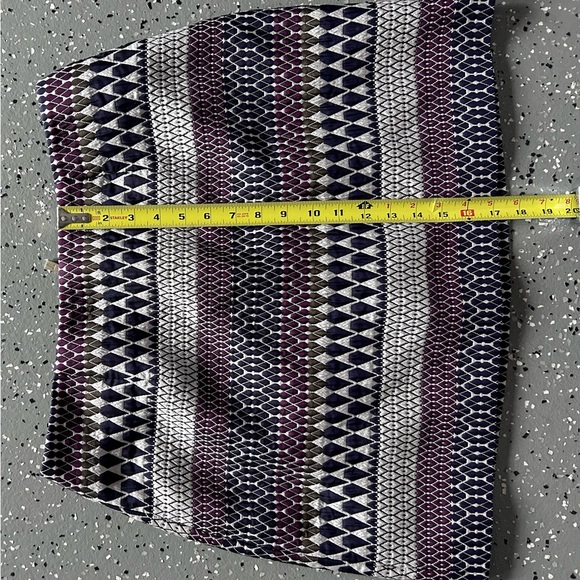 Ted Baker London Metallic Geometric Jacquard Mini Skirt NWT - Picture 7 of 7